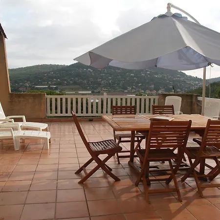 Holiday home Les Santolines Carqueiranne