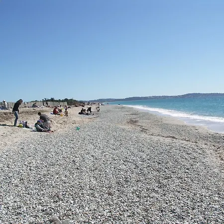 Les Santolines Carqueiranne